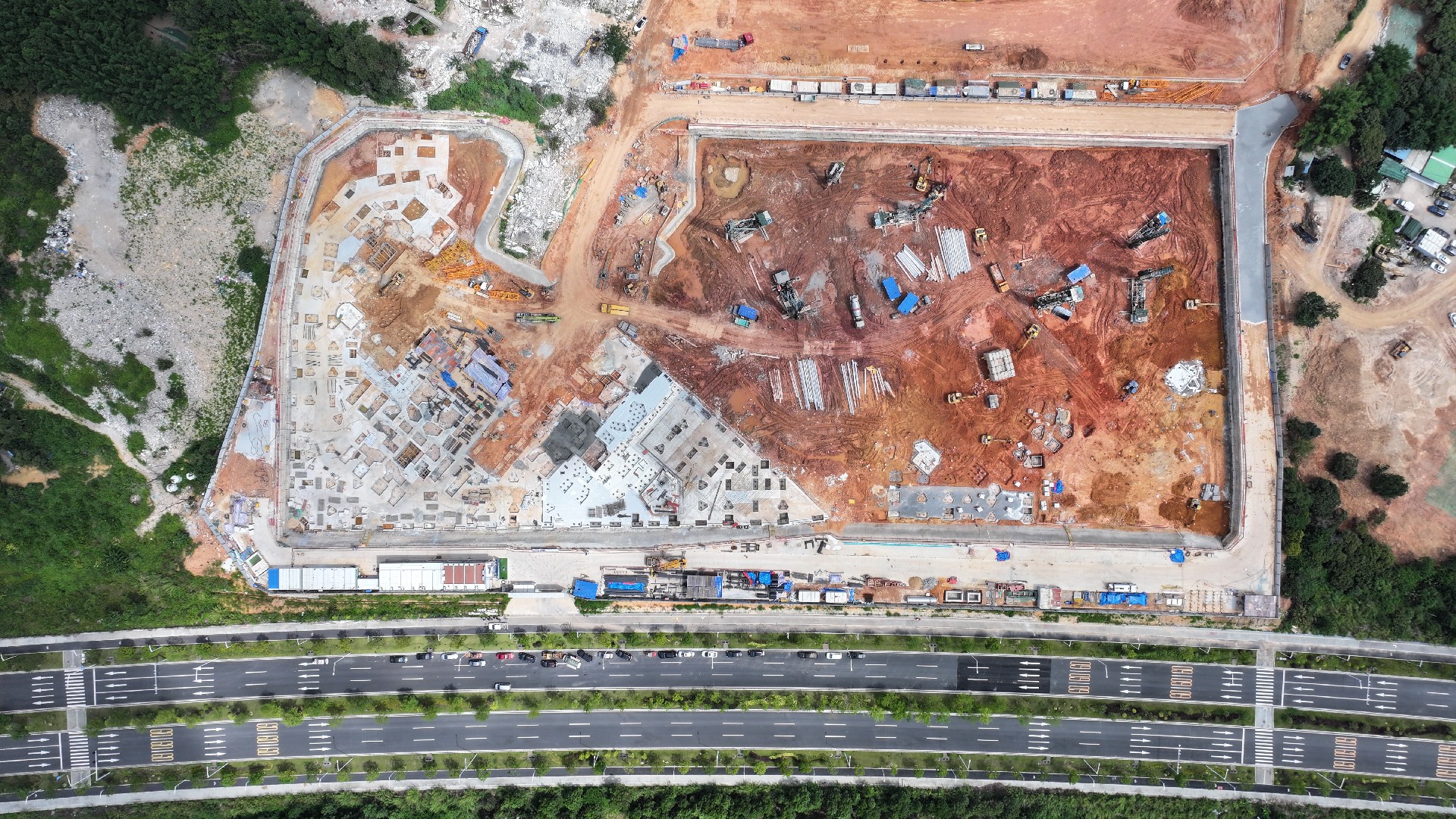 5、項目建設現場照片.jpg